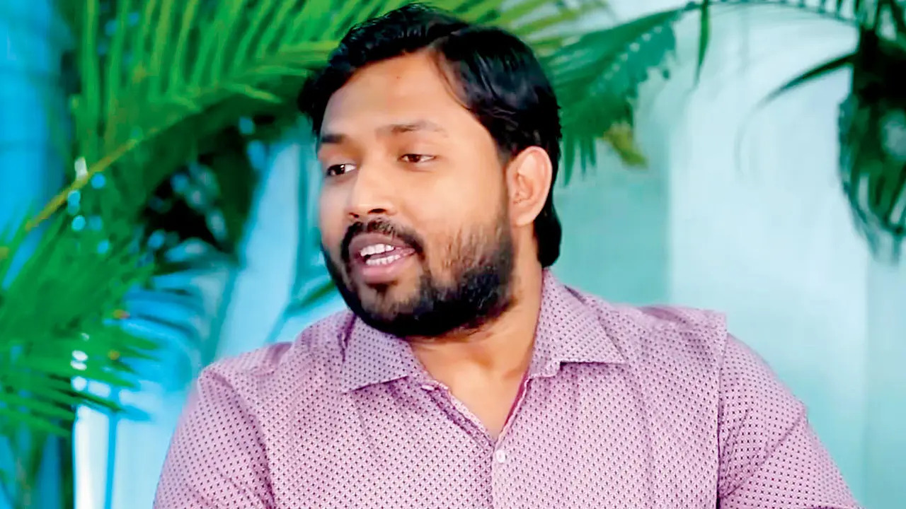 कोचिंग सेंटर फायरिंग केस में खान सर को बड़ी राहत, जिला अदालत ने गिरफ्तारी पर लगाई रोक