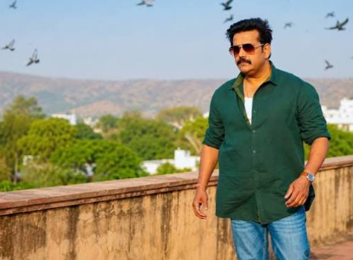 रवि किशन Birthday: संघर्ष से सुपरस्टार और फिर सांसद बनने तक का सफर, जानिए उनकी जिंदगी की खास बातें