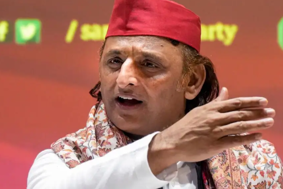 सोनम वांगचुक को जंतर-मंतर से हटाने पर अखिलेश यादव का हमला, बोले- 'बल प्रयोग कर लोकतंत्र को किया कमजोर