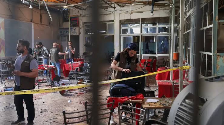 Syria Serial Blast: दमिश्क में सिलसिलेवार धमाके, राष्ट्रपति मैक्रों के होटल के बाहर भी विस्फोट, 18 घायल