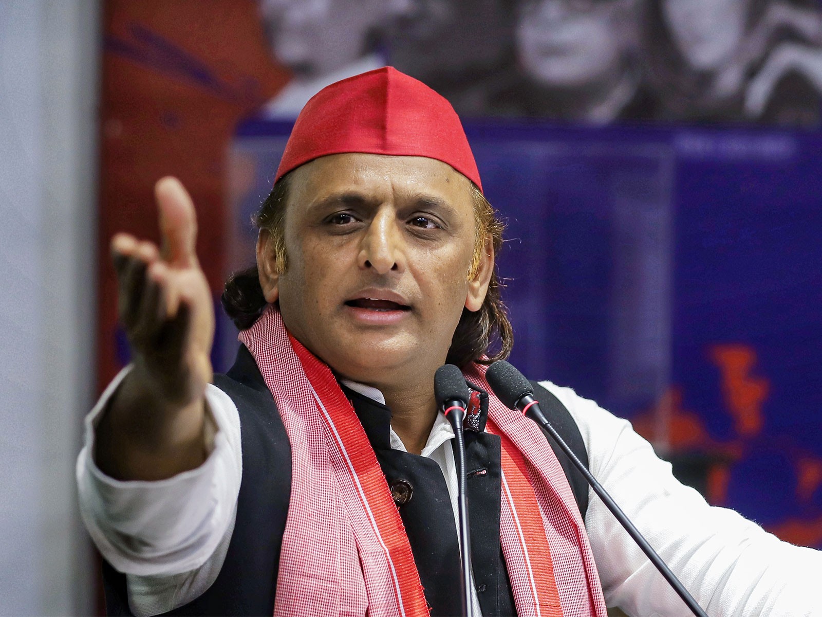 अखिलेश यादव का बड़ा आरोप, यूपी में लाखों फर्जी वोट होने का किया दावा