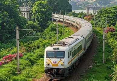 Uttar Pradesh के लिए नई “Amrit Bharat Train” को मंजूरी मिल गई है। इससे यात्रियों को बेहतर कनेक्टिविटी मिलेगी। Janta24x7News