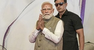 Bengaluru Security Alert: PM कार्यक्रम स्थल के पास संदिग्ध विस्फोटक सामग्री मिलने से सुरक्षा एजेंसियां हाई अलर्ट पर  Janta24x7news