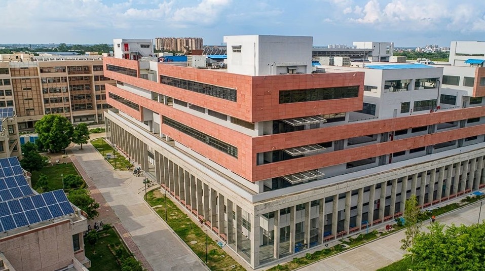 IIT कानपुर ने लॉन्च किया नया साइबर सिक्योरिटी बैचलर प्रोग्राम, छात्रों को मिलेगा आधुनिक तकनीकी प्रशिक्षण janta24x7news