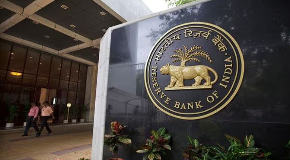 RBI की मौद्रिक नीति पर बाजार की नजर, ब्याज दरों और महंगाई संकेतों से निवेशकों में हलचल janta24x7news