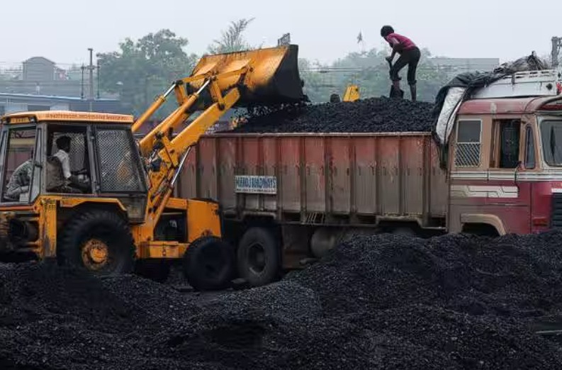 UP में बिजली संकट की असली वजह क्या? Coal Ministry ने साफ किया मामला