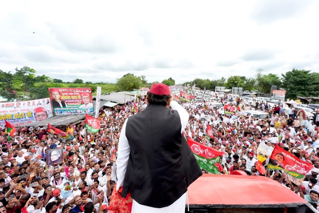 Akhilesh Yadav PDA Rath Yatra Raebareli: कांग्रेस के गढ़ में अखिलेश यादव