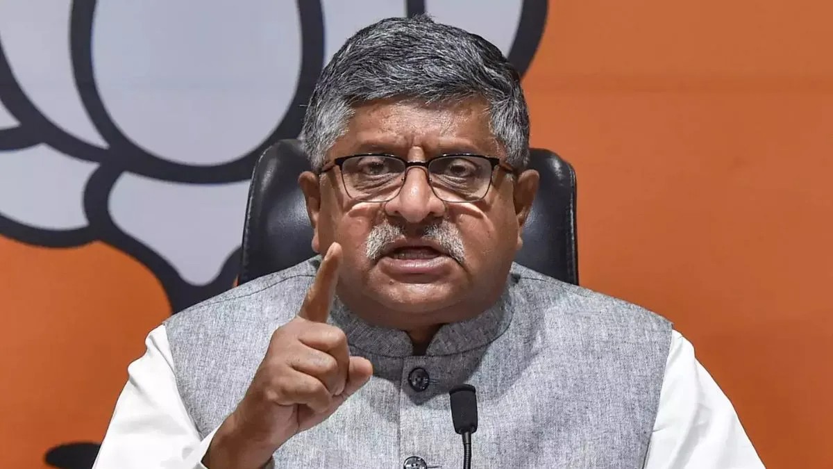 रविशंकर प्रसाद बोले- राहुल गांधी झूठ बोलने में माहिर, पहले अपनी पार्टी मजबूत करें